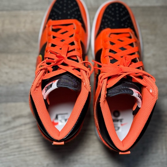 Nike Dunk High "Chenille Swoosh” 'Safety Orange' Size 10 - Picture 7 of 11